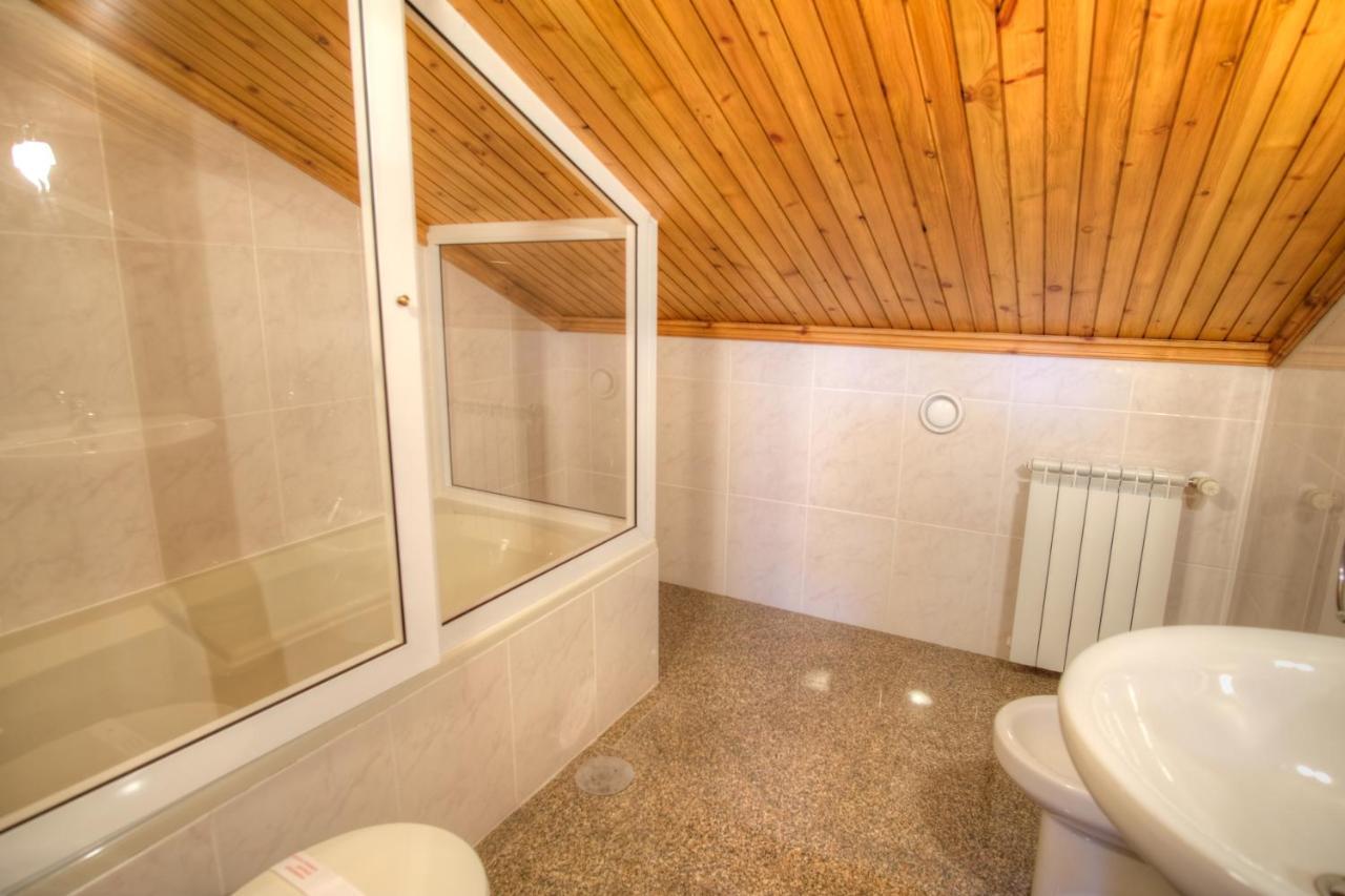 Casa Do Destro Guest House ポンテ・ダ・バルカ エクステリア 写真